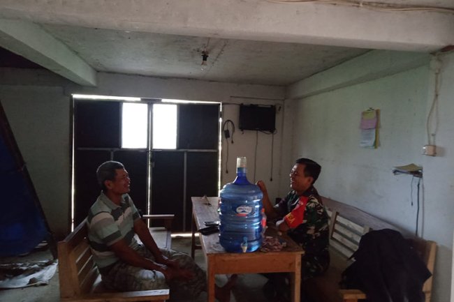 Mewujudkan Keakraban Babinsa Koramil 01 Banjarnegara Kodim 0704 Banjarnegara Komsos Dengan Warga Binaan 