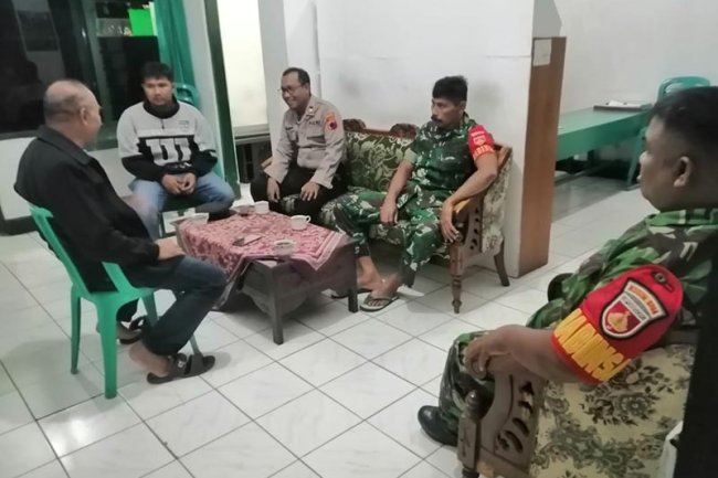 Koordinasi Antara Koramil 01 Banjarnegara Dengan Polsek Kota Banajrnegara Dilanjutkan Patroli Malam