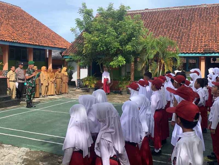 Kelurahan Argasoka Gelar Apel Pelajar Kampung Pancasila Bersama Babinsa dan Babinkantibmas