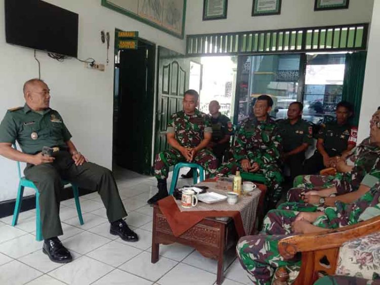 Danramil 01 Banjarnegara Sebagai Motivator Sekaligus Pengontrol Kepada Anggota Dalam Pelaksanaan Tugas Di Wilayah
