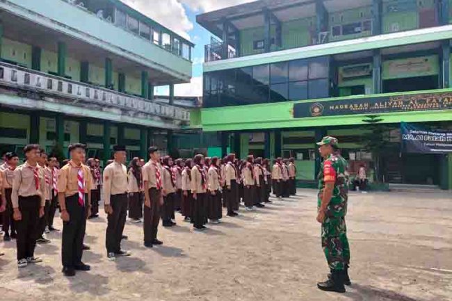 Bentuk Karakter Disiplin Anak Didik Baru Seluruh Babinsa Koramil 01 Banjarnegara Terjun Ke Sekolah Sekolah