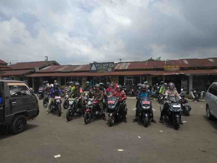 Forkopimca Bersama Seluruh Kades,Lurah dan PLKB Serta Babinsa Antar Eks Danramil Ke Tempat Tugas Baru Dengan Cara Touring