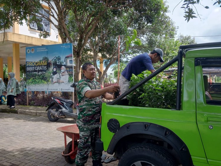 Bersama Babinsa , KKN Unsiq Rencanakan Penanaman Pohon Untuk Penghijauan Lingkungan