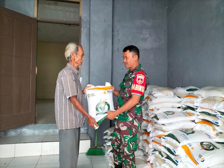 Babinsa Koramil01/Banjarnegara Serentak melaksanakan Pendampingan Bantuan CBP untuk Warga Binaan.