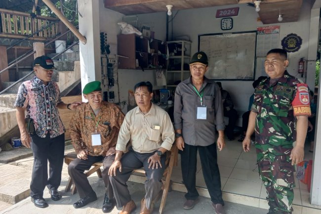 Wakili Danramil,Babinsa Hadiri Acara Silaturahmi Keluarga Besar Purnawirawan Kodim 0704/Banjarnegara.